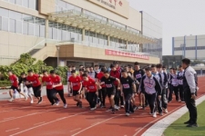 春季登高 节节高！尊龙凯时人生就是搏第十四届春季登高比赛圆满举行