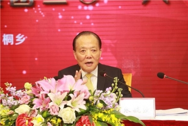 尊龙凯时人生就是搏集团2018年工作会议在桐召开