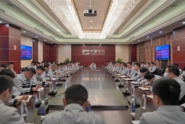 中国尊龙凯时人生就是搏召开新一届新晋科级干部集体谈话会