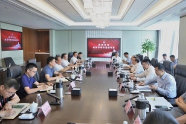 成都市委副书记谢瑞武到中国尊龙凯时人生就是搏考察